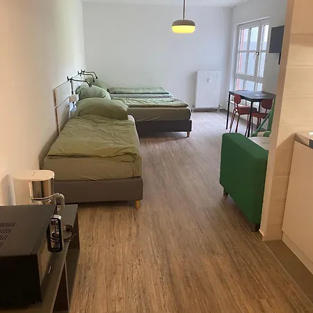 Work&travel W04 - Parkplatz, Netflix, Internet Fuer 3 Gaeste Apartman Markranstädt